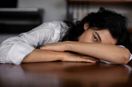 Top 5 most common sleep disorders in India - FitMat India