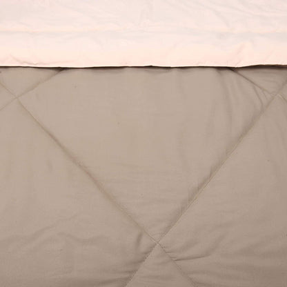 comforter closeup pattern
